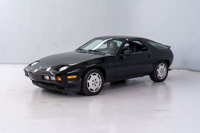 1986 Porsche 928