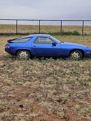 1986 Porsche 928