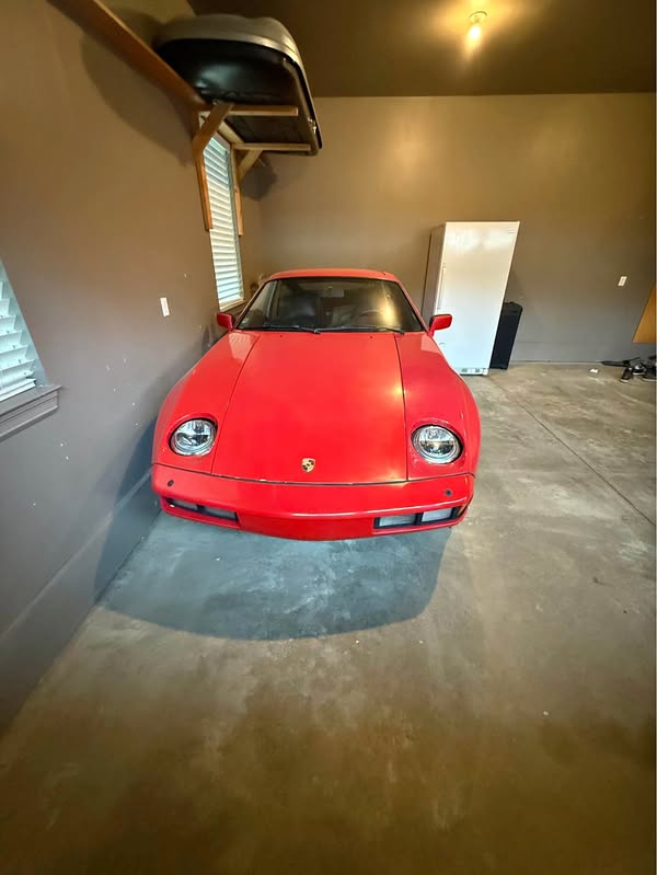 1986 Porsche 928