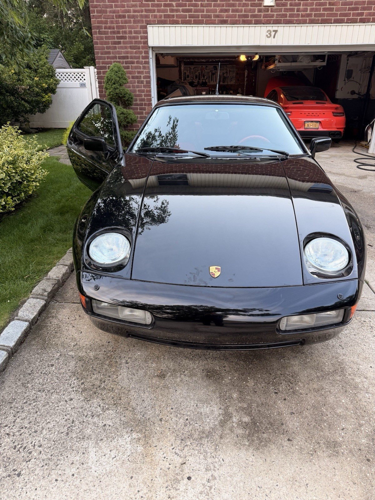 1989 Porsche 928 S-4