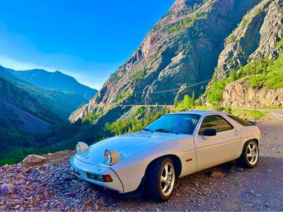 1984 Porsche 928 - Euro S2