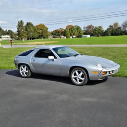 1980 Porsche 928 Base 5MT, US Model