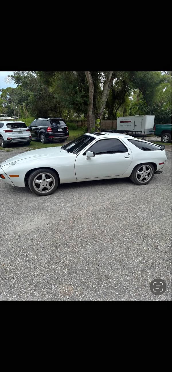 1981 Porsche 928