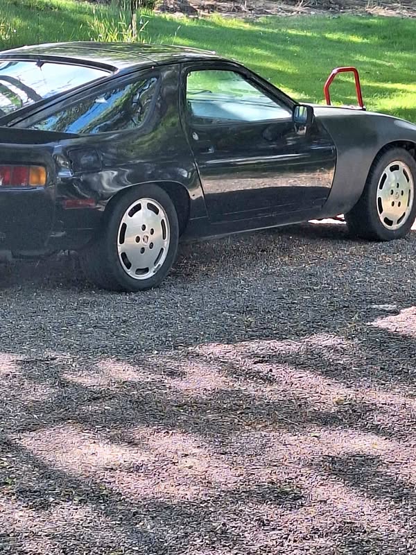 1984 Porsche 928
