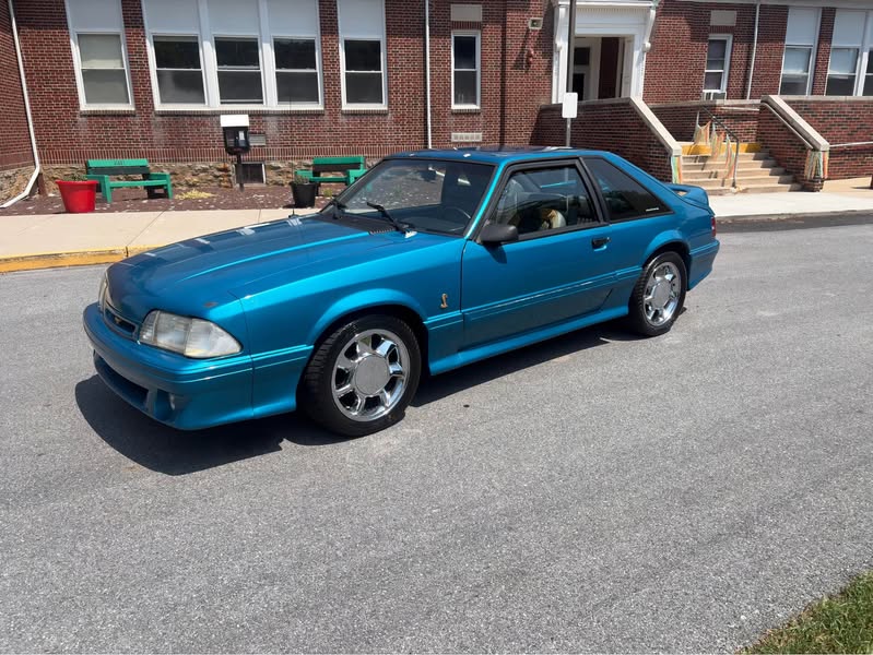 1993 Ford Mustang - Cobra