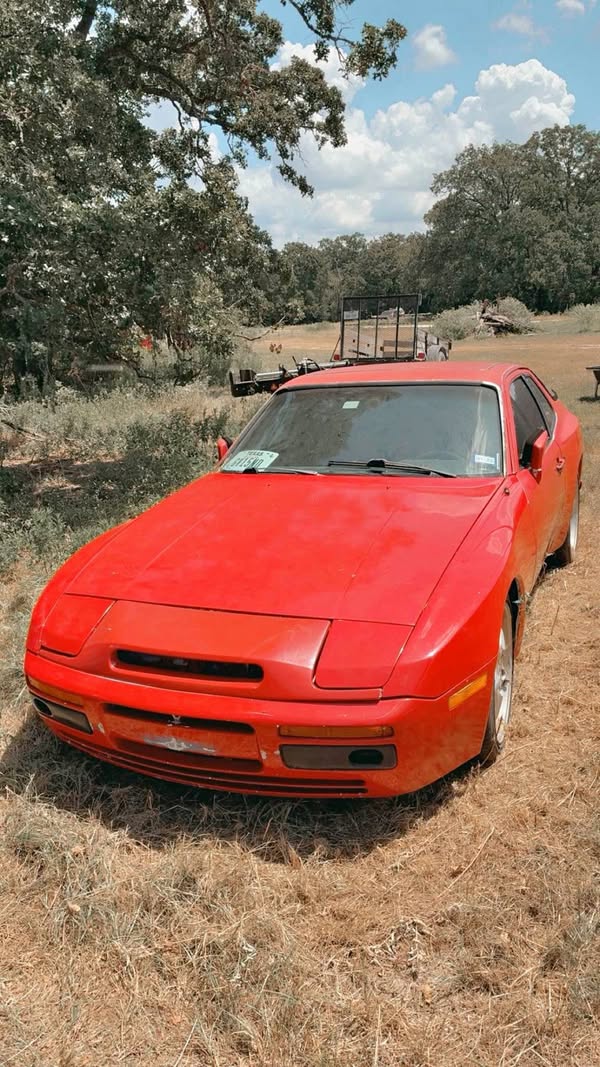 1984 Porsche 944 - S