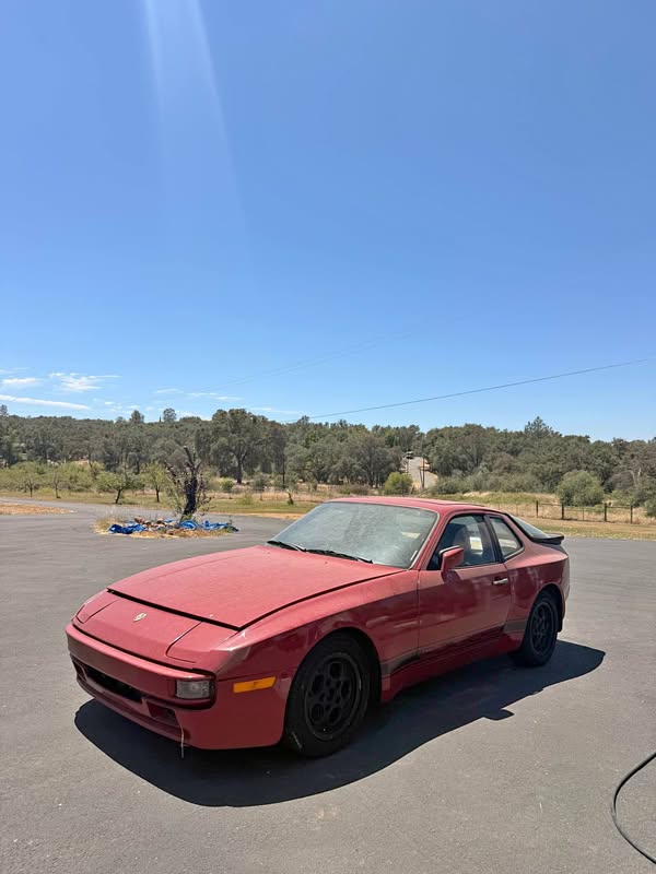 1985 Porsche 944