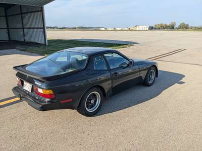 1985 Porsche 944