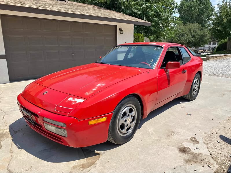 1984 Porsche 944