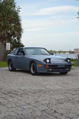 1985 Porsche 944 - 2.5L NA