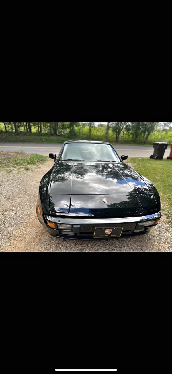 1984 Porsche Porsche 944