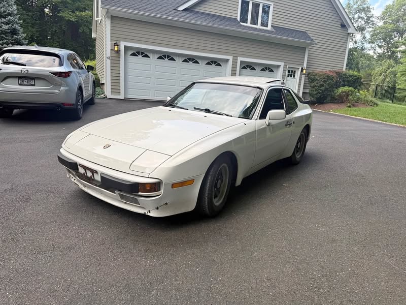 1985 Porsche 944
