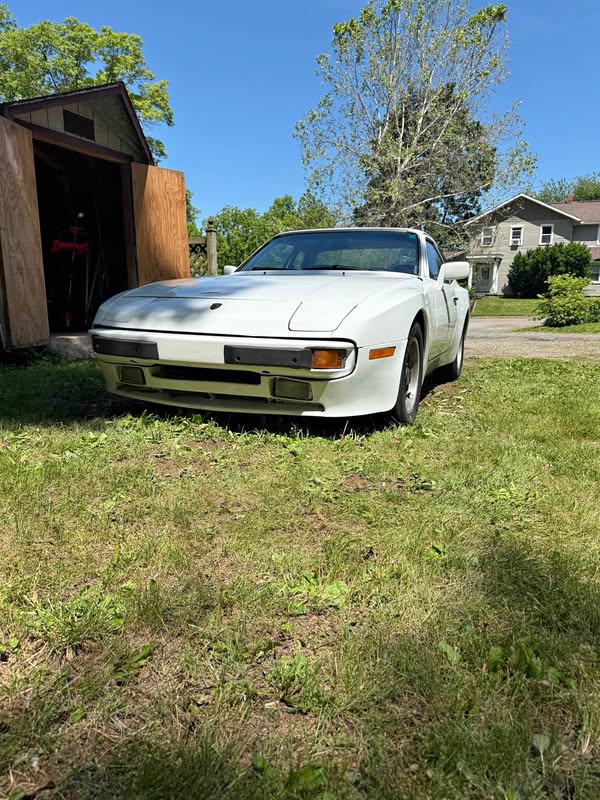 1984 Porsche 944