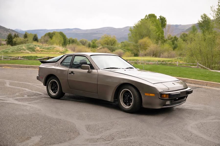1983 Porsche Porsche 944