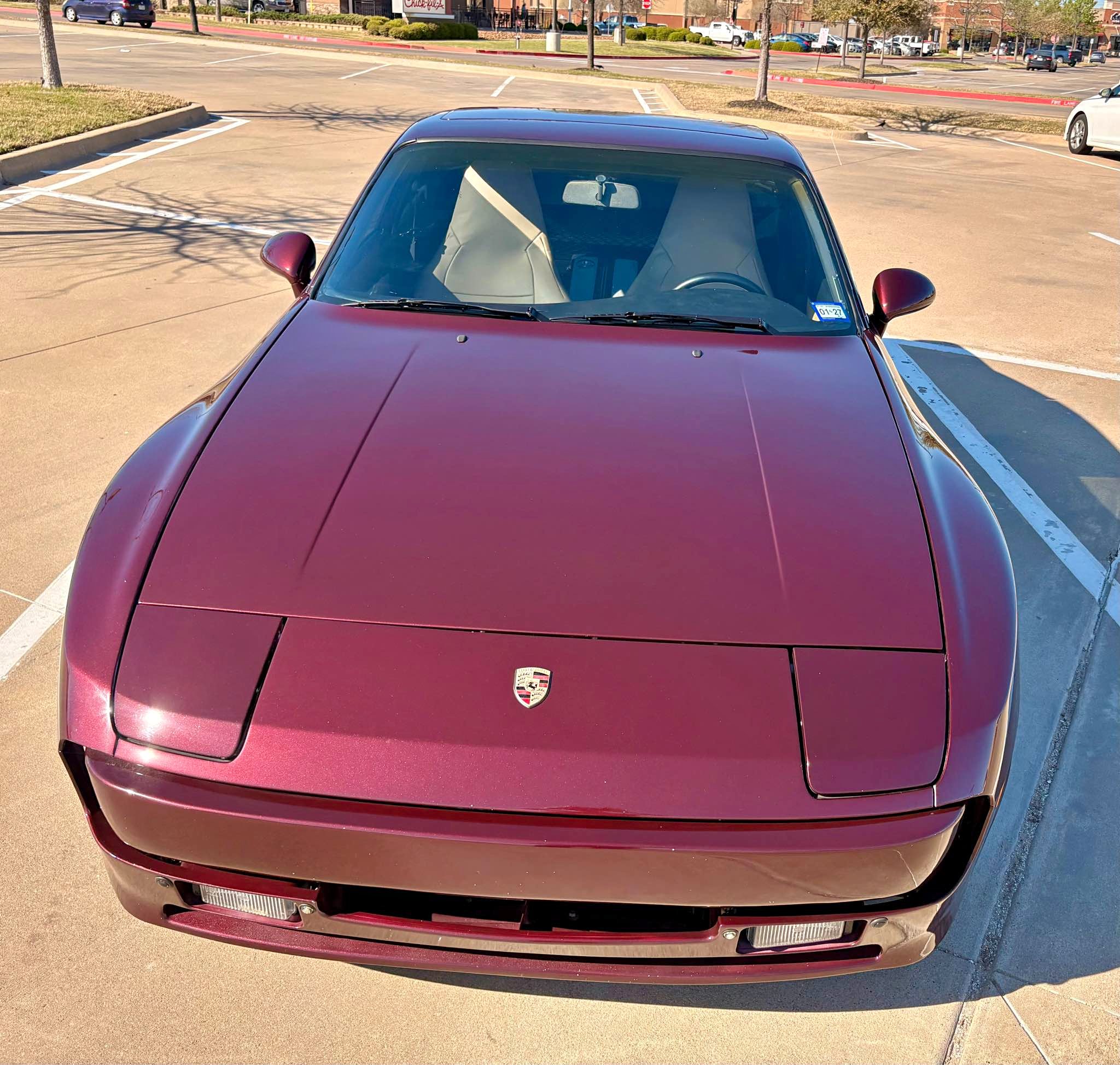1985 Porsche 944 - Nice