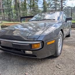 1985 Porsche 944