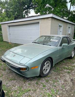 1985 Porsche 944