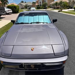 1988 Porsche 944 - automatic
