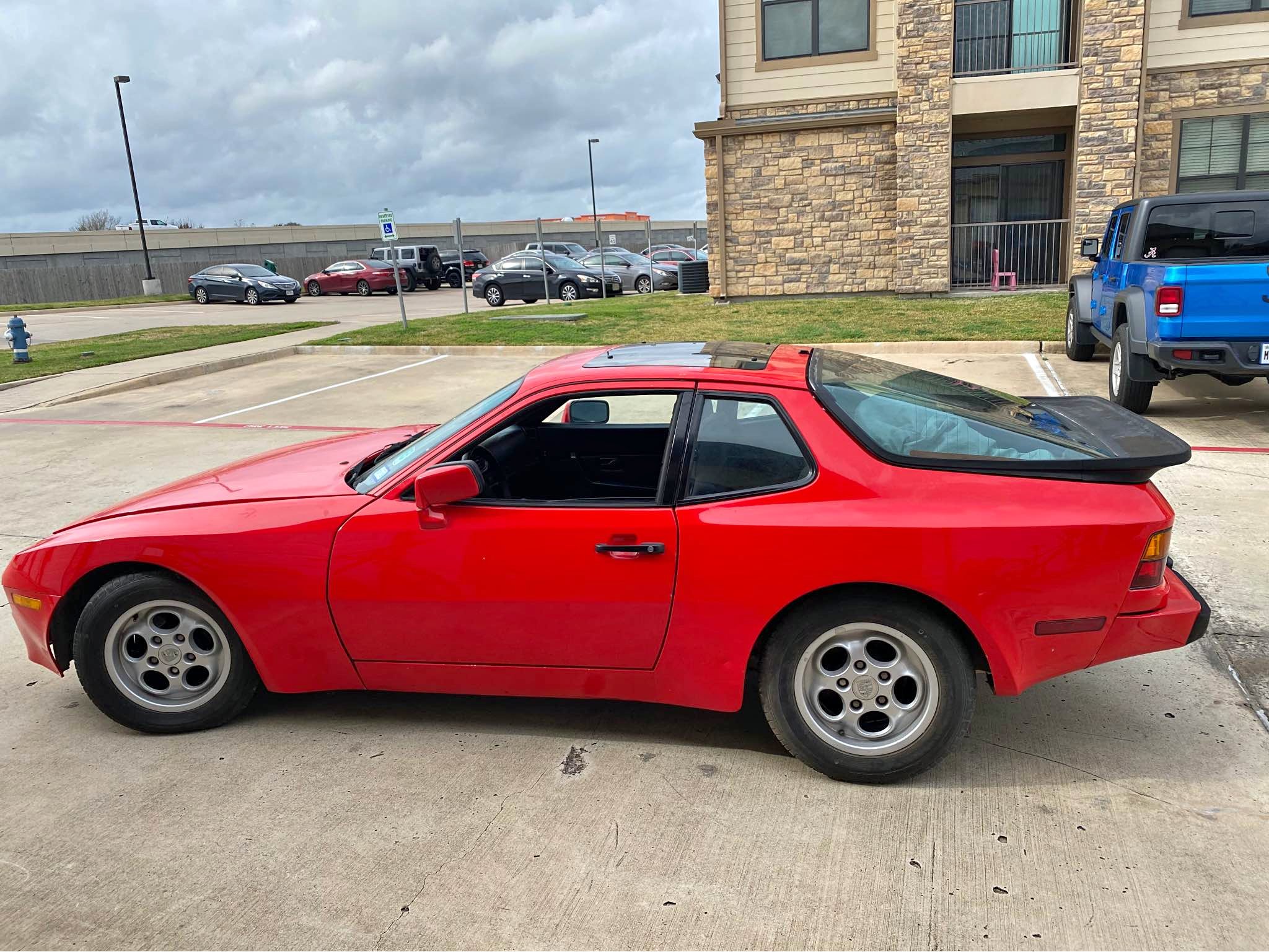 1986 Porsche 944 - NA
