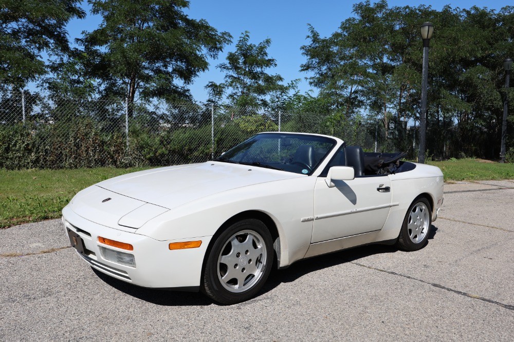 1990 Porsche 944 S2