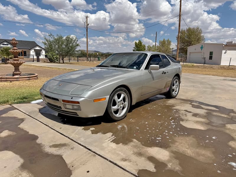 1986 Porsche 944 - Turbo