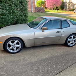 1986 Porsche 944 turbo