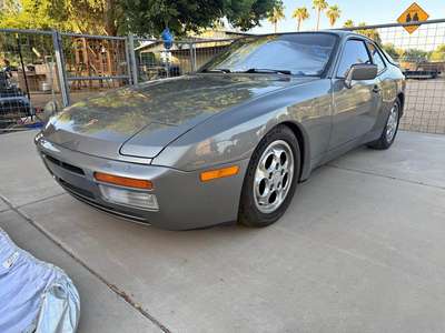 1987 Porsche 944 turbo