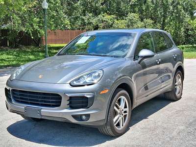 2018 Porsche Cayenne - Sport Utility 4D