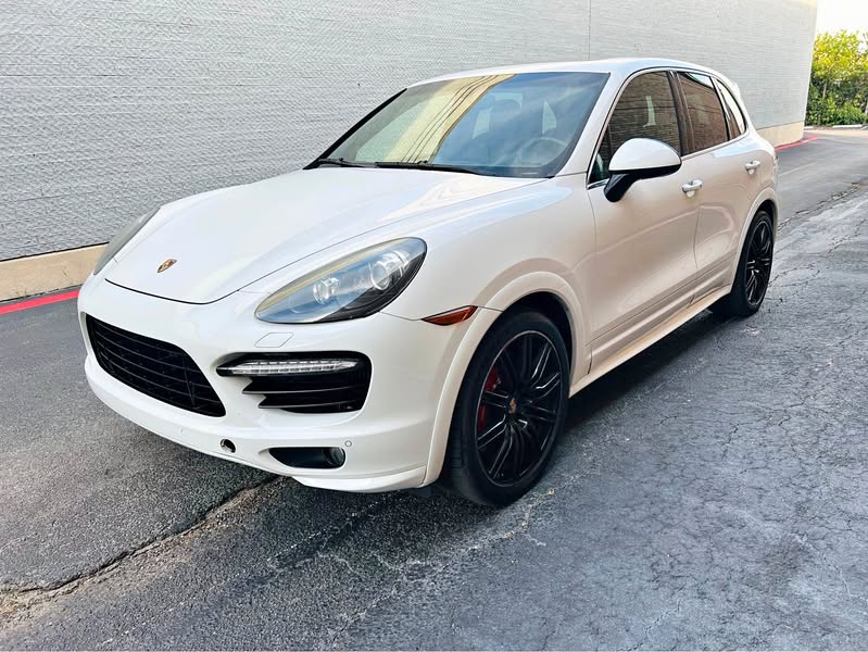 2014 Porsche Cayenne - Turbo S Sport Utility 4D