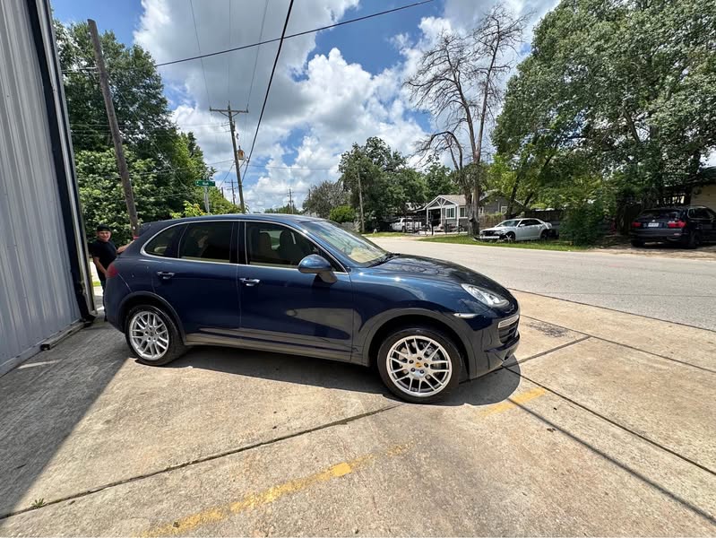 2011 Porsche Cayenne - S AWD S 4dr SUV