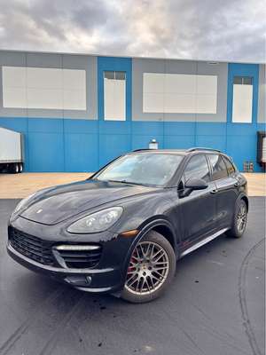 2014 Porsche Cayenne - GTS Sport Utility 4D