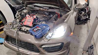 2014 Porsche Cayenne - Turbo S Sport Utility 4D
