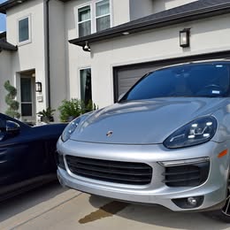 2016 Porsche Cayenne - Sport Utility 4D