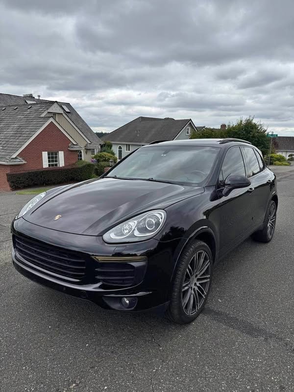 2018 Porsche Cayenne - S Platinum Edition Sport Utility 4D