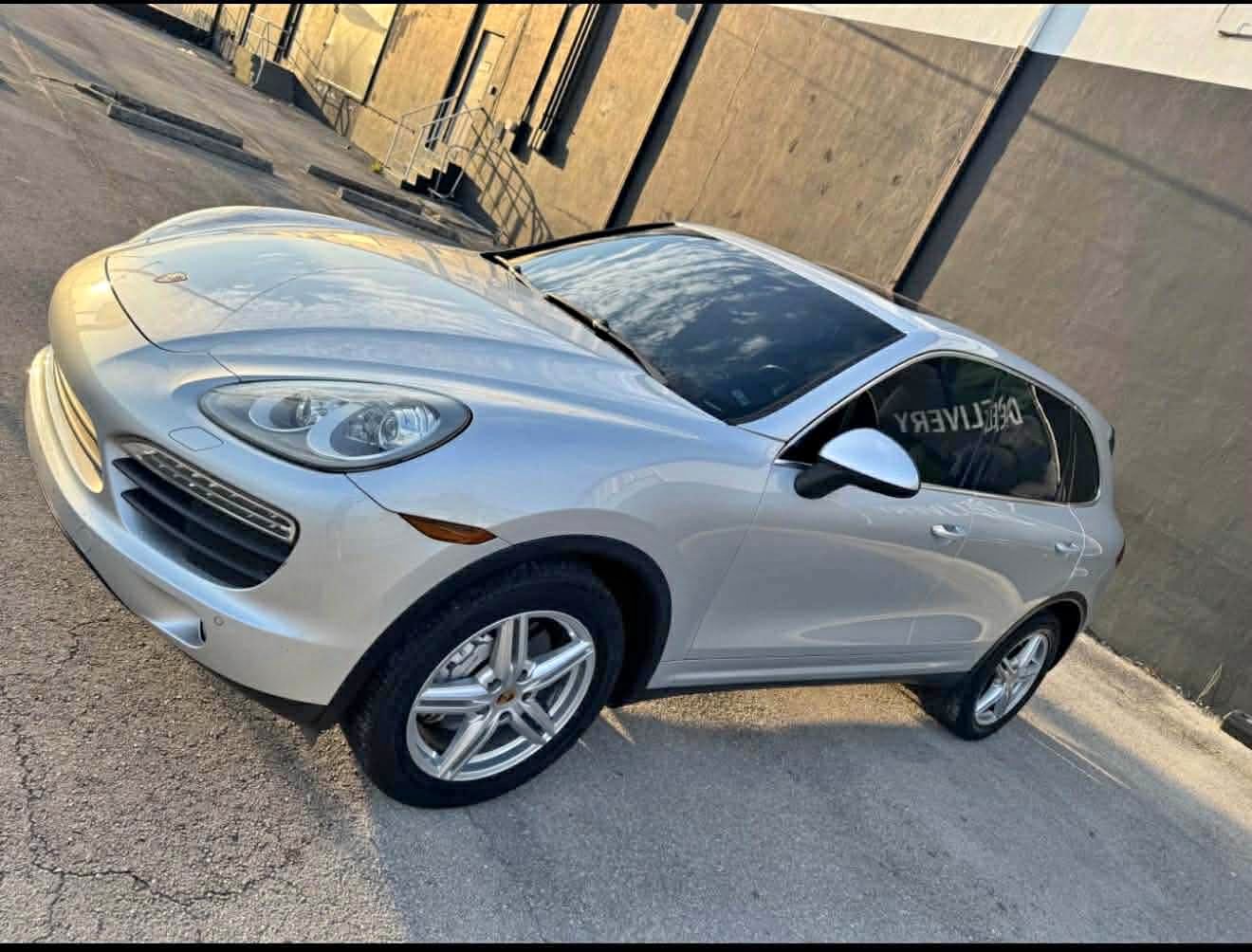 2011 Porsche Cayenne - S Platinum Edition Sport Utility 4D