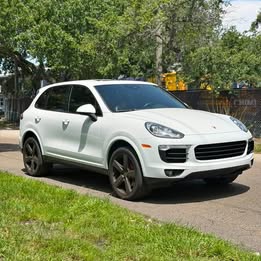 2018 PORSCHE  CAYENNE PLATINUM EDITION SPORT