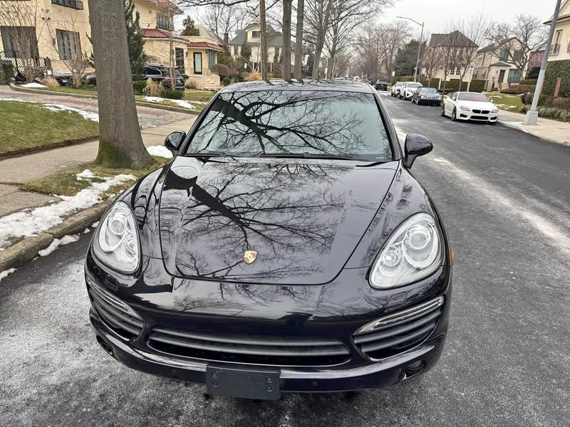 2014 Porsche Cayenne - E-Hybrid Platinum Edition Sport Utility 4D