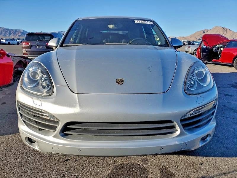 2013 Porsche Cayenne S