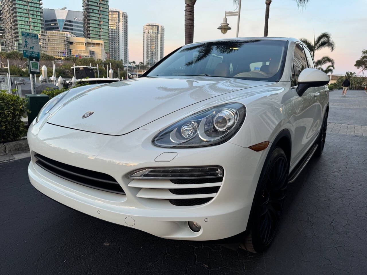 2013 Porsche Cayenne Tiptronic AWD 4dr SUV