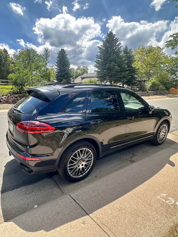 2017 Porsche Cayenne - Cayenne