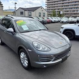 2012 Porsche Cayenne Tiptronic AWD low miles