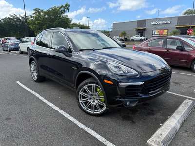 2016 Porsche Cayenne SE HYBRID