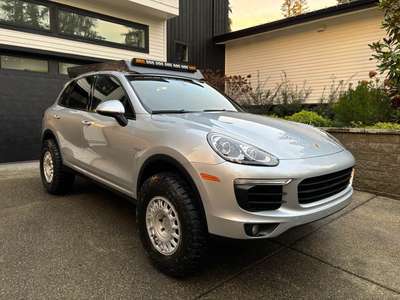 2016 Porsche Cayenne - Diesel Sport Utility 4D