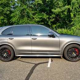2017 Porsche Cayenne GTS