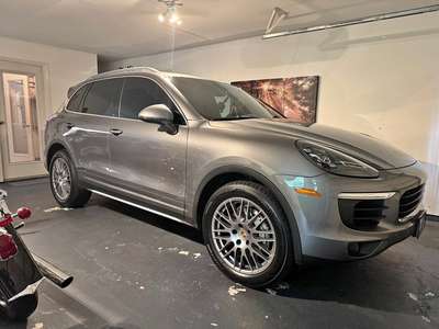 2017 Porsche Cayenne - Cayenne