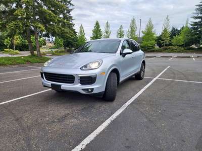 2017 Porsche Cayenne - Platinum Edition Sport Utility 4D