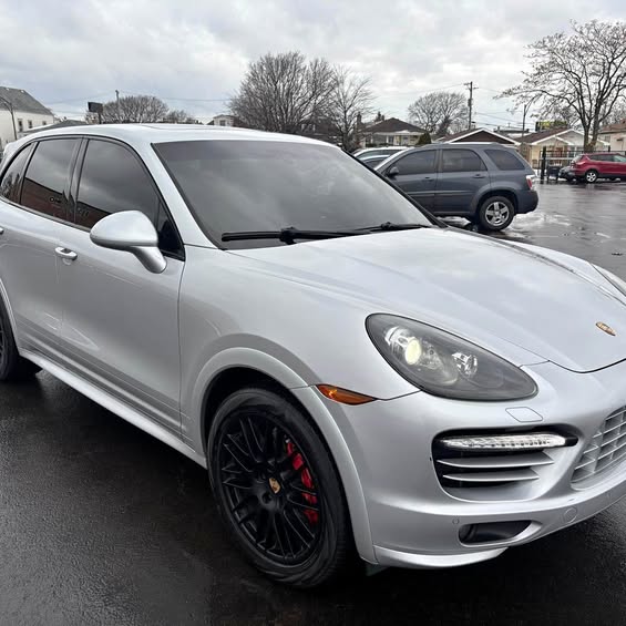 2014 Porsche Cayenne - GTS Sport Utility 4D