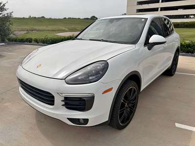 2016 Porsche Cayenne - Sport utility
