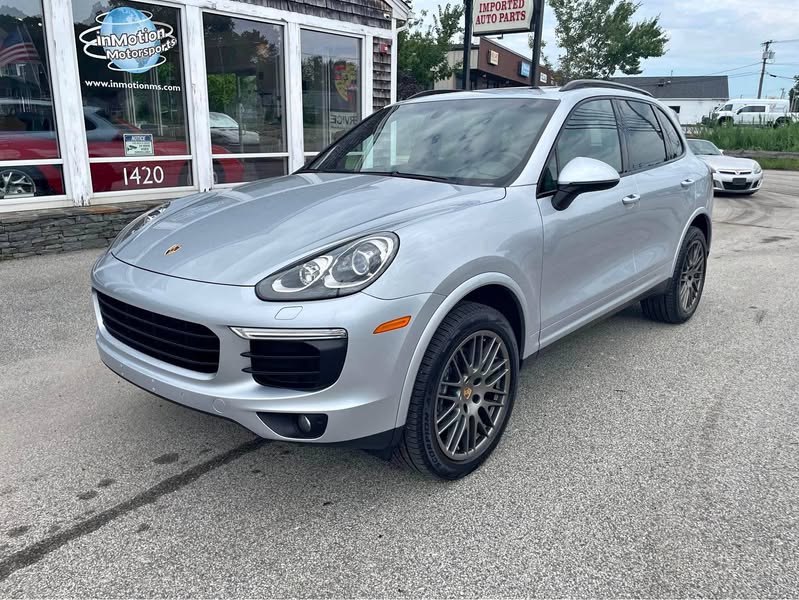 2017 Porsche Cayenne - Platinum Edition Sport Utility 4D