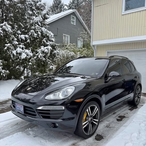 2014 Porsche Cayenne - S Titanium Edition Sport Utility 4D